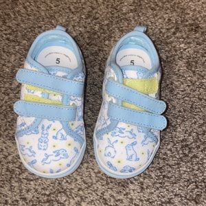 Toddler shoes